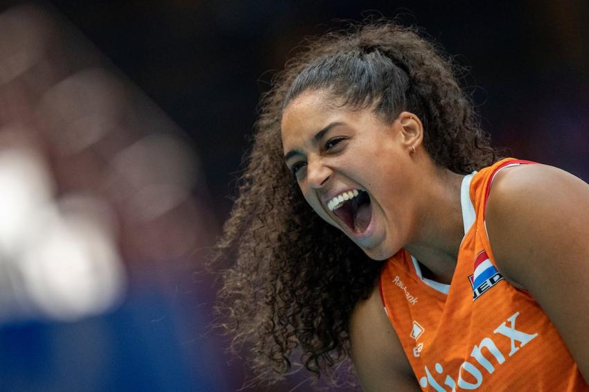 Capa da notícia - Mercado: Celeste Plak retorna ao voleibol italiano