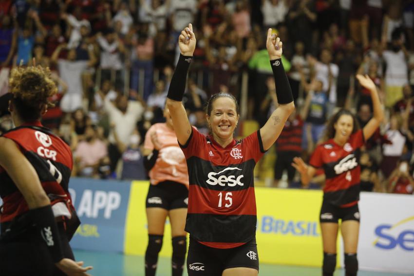 Capa da notícia - Sesc RJ Flamengo perde Monique na reta decisiva da temporada