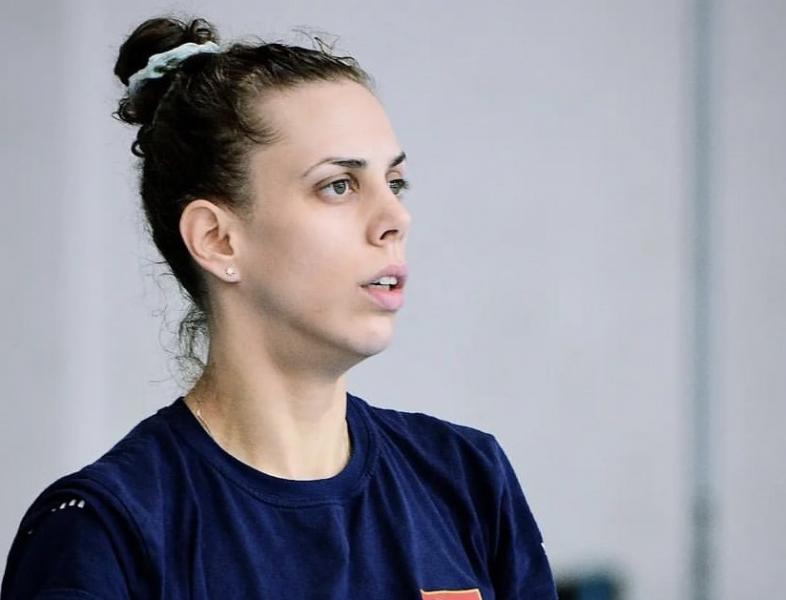 Capa da notícia - VNL 2022: Mina Popovic se junta à seleção sérvia