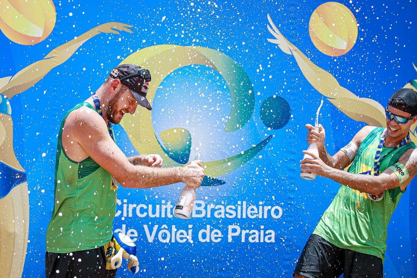 Capa da notícia - Circuito Brasileiro: Alison e Guto conquistam primeiro título