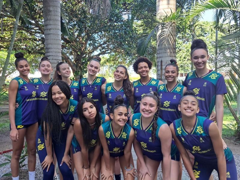 Capa da notícia - Campeonato Brasileiro Interclubes sub-17 feminino na fase classificatória